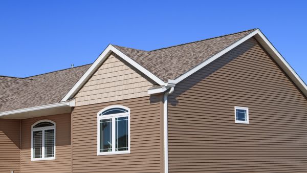Cost of Residential Siding Service in Mequon