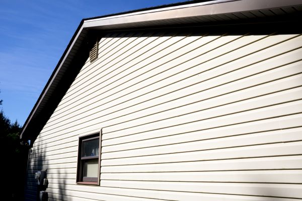 Cost of Dutch Lap Siding Installation in Mequon