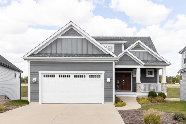 Cost of Fiber Siding Installation in Mequon